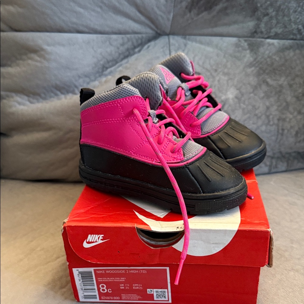 Cute Nike boots. Nike Kids' Pink and Black Boots